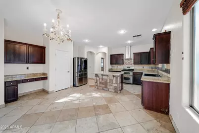 2218 W Magdalena Lane, Phoenix, AZ 85041 - Photo 12
