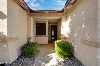 2218 W Magdalena Lane, Phoenix, AZ 85041 - Photo 8