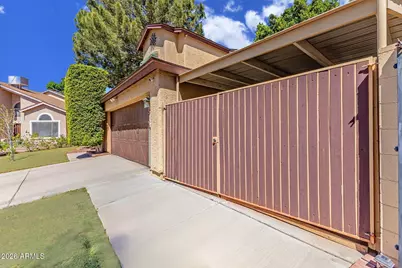 6131 W Crocus Drive, Glendale, AZ 85306 - Photo 2