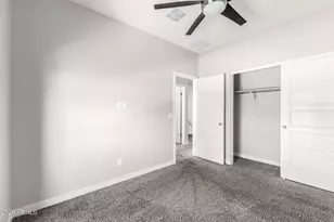 8287 N 22nd Dr, Phoenix, AZ 85021 - Photo 16