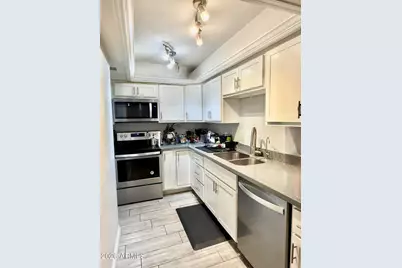 9062 N 51st Lane, Glendale, AZ 85302 - Photo 4