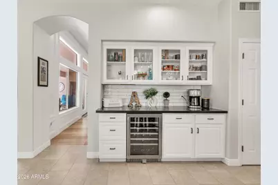 2047 E Victor Road, Gilbert, AZ 85296 - Photo 12