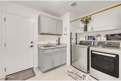 2047 E Victor Road, Gilbert, AZ 85296 - Photo 46