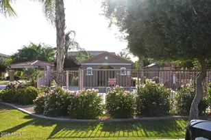 1918 E Harrison St, Gilbert, AZ 85295 - Photo 8