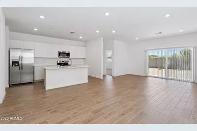 26056 W Hasan Drive, Buckeye, AZ 85326 - Photo 8