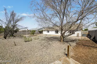 8111 E Des Moines Street E, Mesa, AZ 85207 - Photo 26
