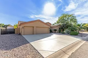 4345 E Annette Dr, Phoenix, AZ 85032 - Photo 2