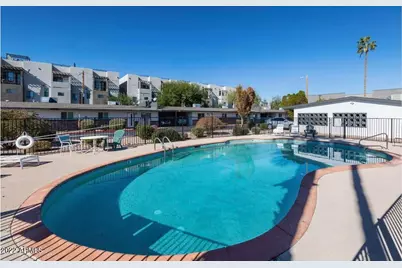 2020 W Hayward Avenue #Apt 3, Phoenix, AZ 85021 - Photo 1