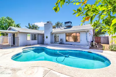 864 W Mesquite Street, Chandler, AZ 85225 - Photo 32