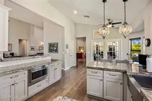 8116 E Whispering Wind Dr, Scottsdale, AZ 85255 - Photo 16