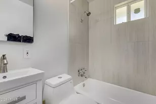 420 W Earll Dr, Phoenix, AZ 85013 - Photo 14