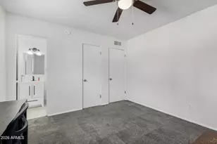 420 W Earll Dr, Phoenix, AZ 85013 - Photo 16