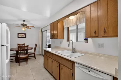 10341 W Cheryl Drive, Sun City, AZ 85351 - Photo 8