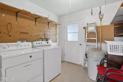 10341 W Cheryl Drive, Sun City, AZ 85351 - Photo 26