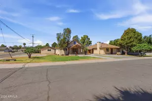 4200 N 19th St, Phoenix, AZ 85016 - Photo 8