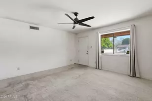 4204 N 19th St, Phoenix, AZ 85016 - Photo 8