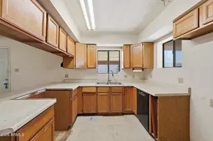 4204 N 19th St, Phoenix, AZ 85016 - Photo 16