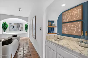 5814 N Echo Canyon Ln, Phoenix, AZ 85018 - Photo 20