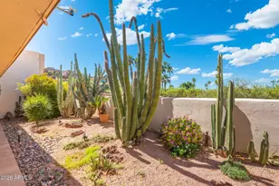 5814 N Echo Canyon Ln, Phoenix, AZ 85018 - Photo 36