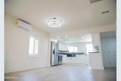10918 W Durango Street, Avondale, AZ 85323 - Photo 2
