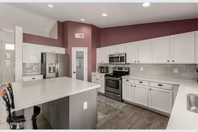 8738 E Posada Avenue, Mesa, AZ 85212 - Photo 18