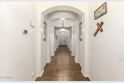 4029 W Saint Anne Avenue, Phoenix, AZ 85041 - Photo 4