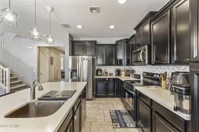 12128 W Country Club Trail, Sun City, AZ 85373 - Photo 10