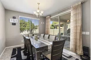 12128 W Country Club Trail, Sun City, AZ 85373 - Photo 14