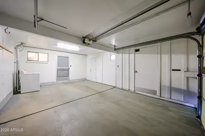 10510 W Oakmont Drive, Sun City, AZ 85351 - Photo 18