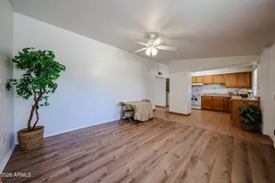 10510 W Oakmont Dr, Sun City, AZ 85351 - Photo 4