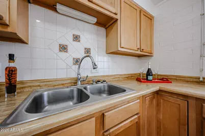 10506 W Oakmont Drive, Sun City, AZ 85351 - Photo 4