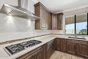 3752 E Donald Dr, Phoenix, AZ 85050 - Photo 14