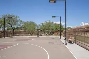 3752 E Donald Dr, Phoenix, AZ 85050 - Photo 32