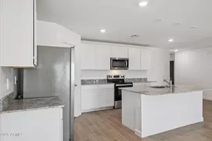 26039 W Hasan Dr, Buckeye, AZ 85326 - Photo 4