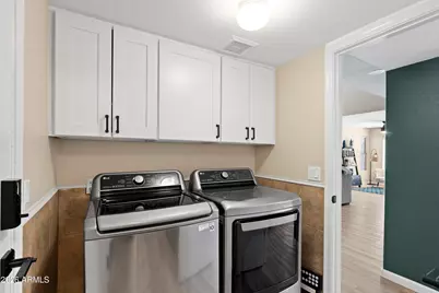 3905 E Renee Drive, Phoenix, AZ 85050 - Photo 24