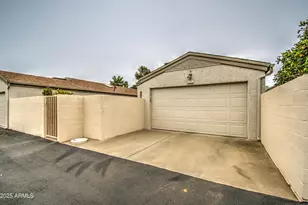 16118 W Vista N Dr, Sun City West, AZ 85375 - Photo 32