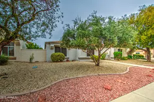 16118 W Vista N Dr, Sun City West, AZ 85375 - Photo 32
