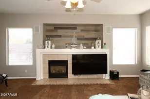 25203 N 42nd Ave N, Phoenix, AZ 85083 - Photo 16