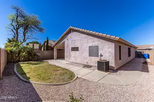 15847 W Saguaro Ln W, Surprise, AZ 85374 - Photo 26