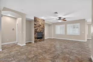 27834 N Gidiyup Trail, Phoenix, AZ 85085 - Photo 12