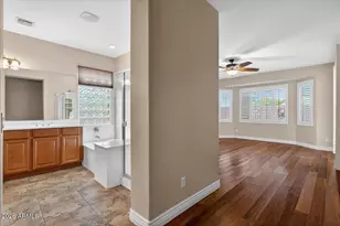 27834 N Gidiyup Trail, Phoenix, AZ 85085 - Photo 20