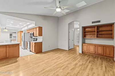 13619 W Gardenview Drive, Sun City West, AZ 85375 - Photo 8