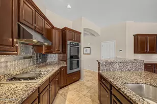 9749 W Bent Tree Dr, Peoria, AZ 85383 - Photo 10