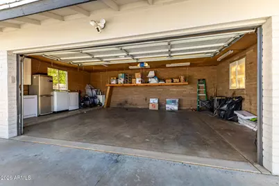 2419 W Shaw Butte Drive, Phoenix, AZ 85029 - Photo 46