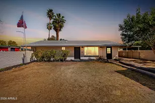 2419 W Shaw Butte Dr, Phoenix, AZ 85029 - Photo 2