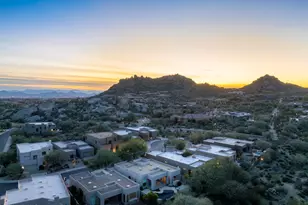 10858 E Hedgehog Pl, Scottsdale, AZ 85262 - Photo 2