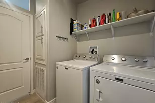 650 N Hawes Rd, Mesa, AZ 85207 - Photo 18