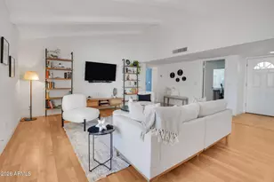 3048 E Cannon Dr, Phoenix, AZ 85028 - Photo 4