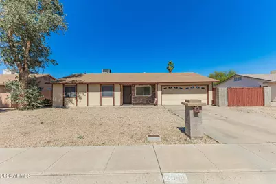 2040 E Monte Cristo Avenue, Phoenix, AZ 85022 - Photo 1
