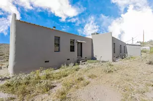 35220 S Rebel Pass, Morristown, AZ 85342 - Photo 30